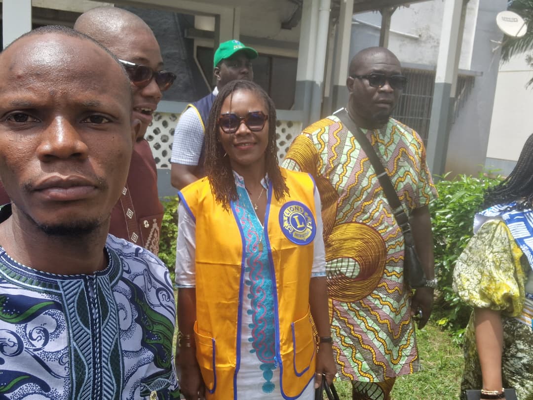 Bénévoles du Lions Club Cotonou Nova en action